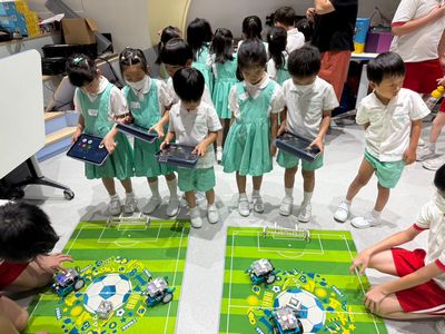 プレシャス・ブラッド小学校訪問