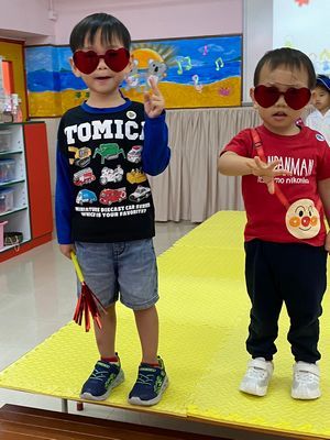 ツーカラーデー