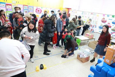 Carnaval de Noël du 80e anniversaire